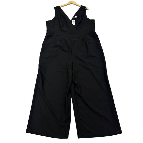Torrid Pants - NWT Torrid Black Jumpsuit Romper Womens Plus Size 24 Studio Office Holiday